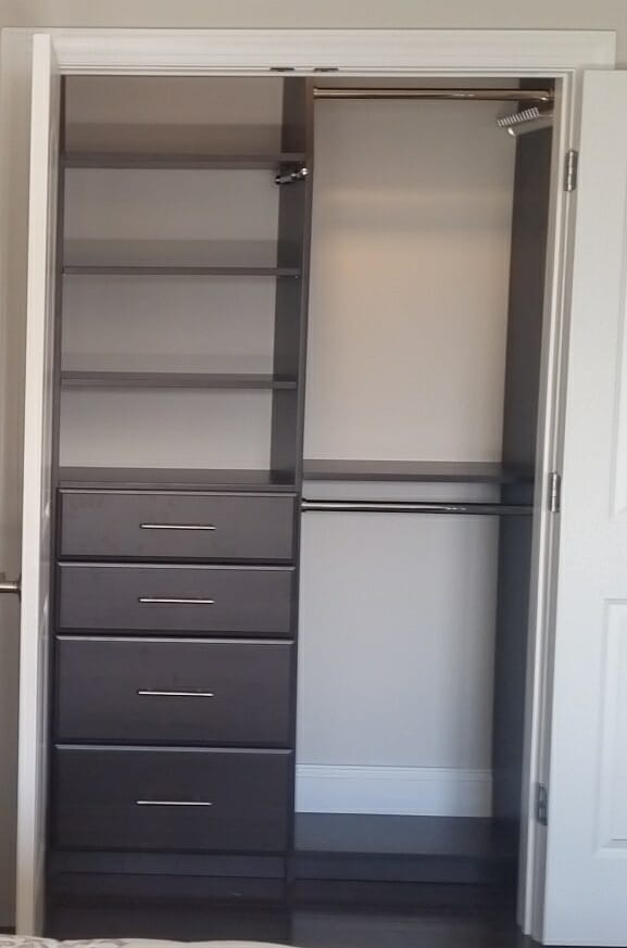 custom-reach-in-closet-drawers