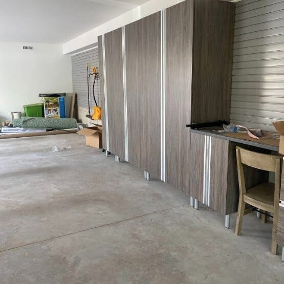 custom-garage-closet custom-garage-closet